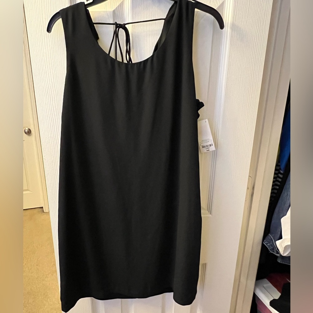 New Sleeveless dresses